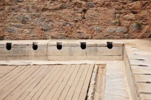 The first known "flush toilets" or latrines date back to the Roman Empire.