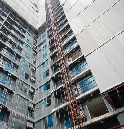 high-rise buildling under construction